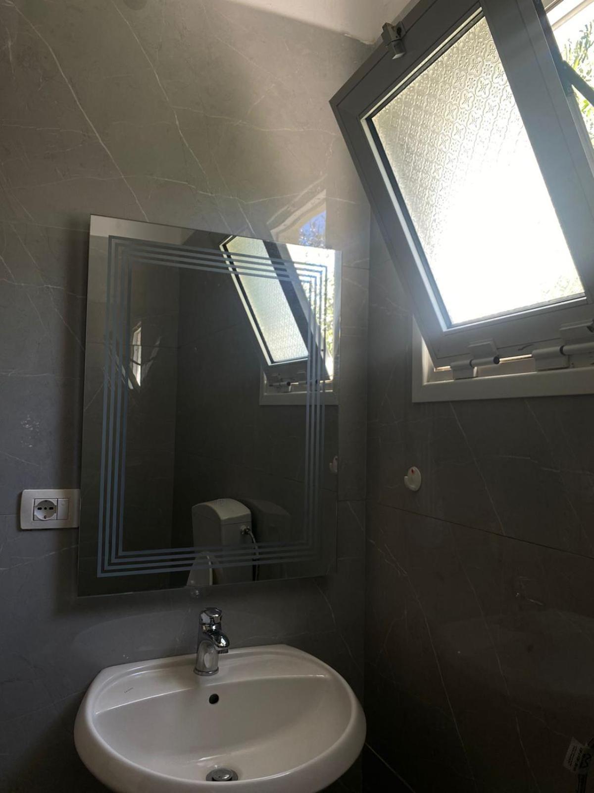 Ferienwohnung Jon Vlorë Exterior foto
